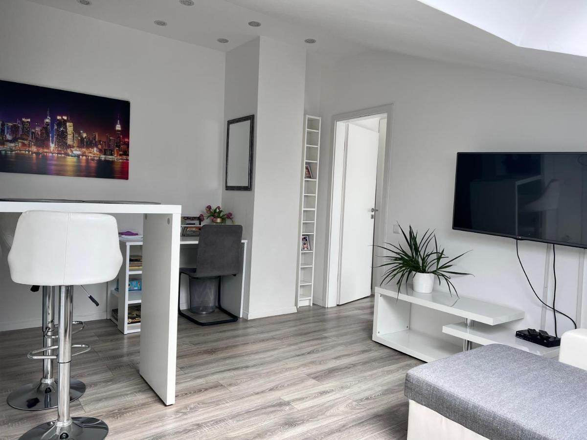 Prime Host Apartments カールスルーエ エクステリア 写真